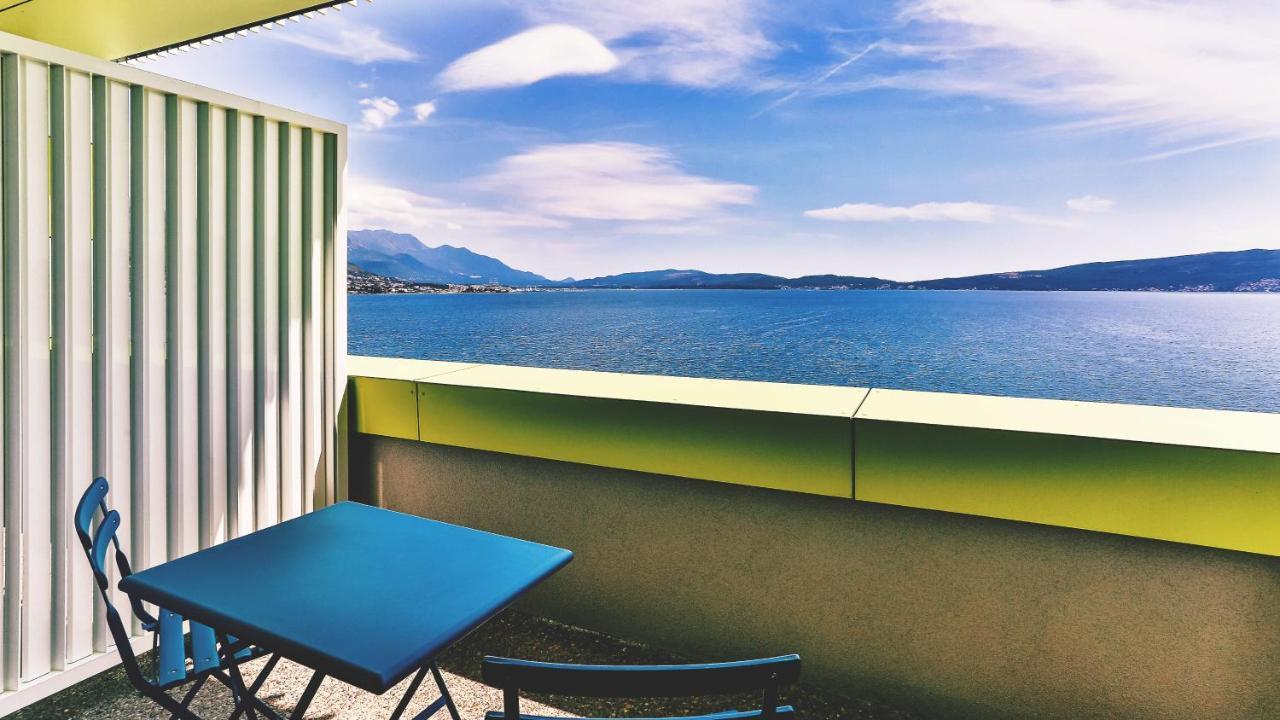 Carine Hotel Park Bijela Exterior photo