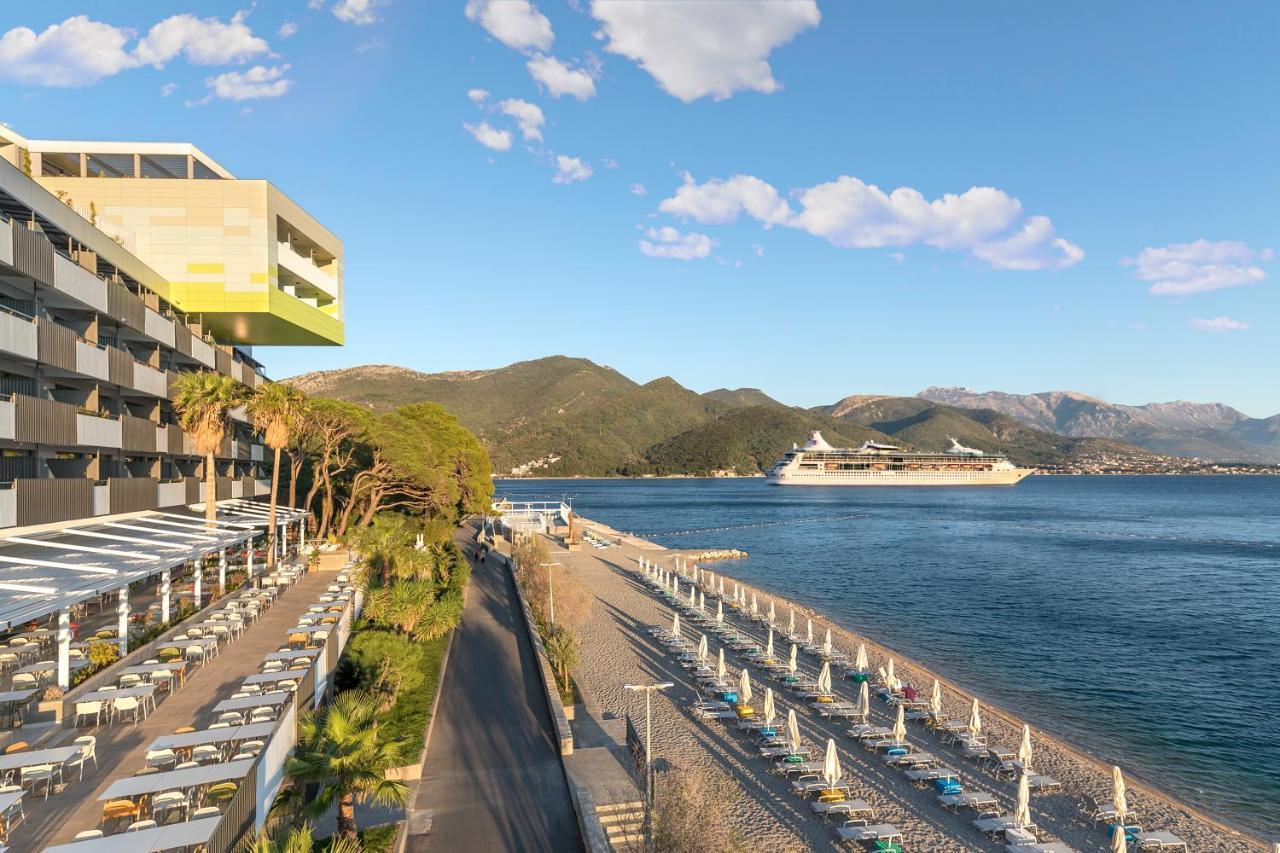 Carine Hotel Park Bijela Exterior photo